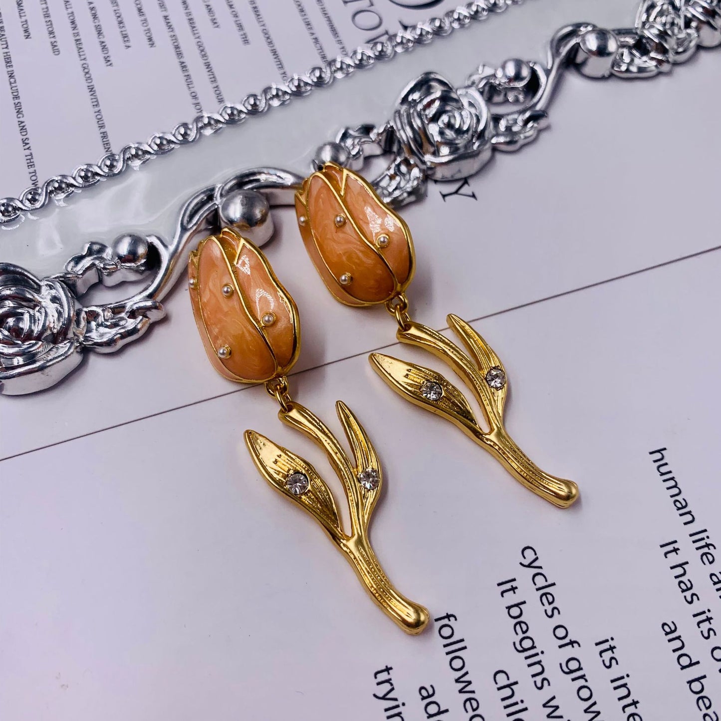 Vintage Enamel Tulip 18K Gold Plated Earring